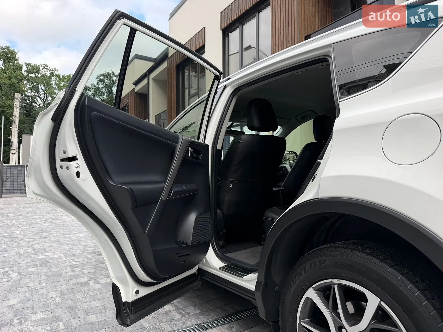 2018 Toyota RAV 4 - мініатюра 31