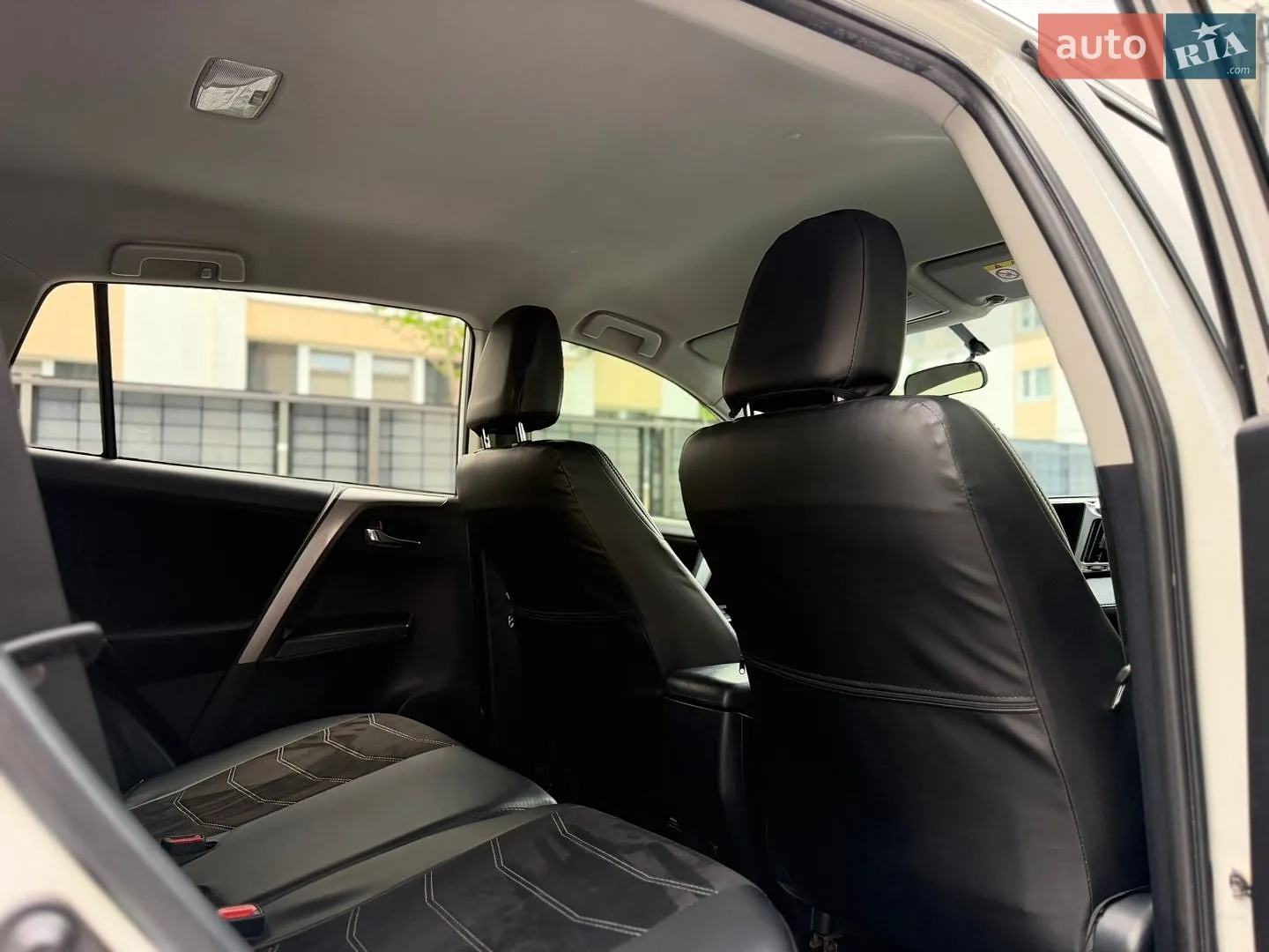 2018 Toyota RAV 4 - мініатюра 38