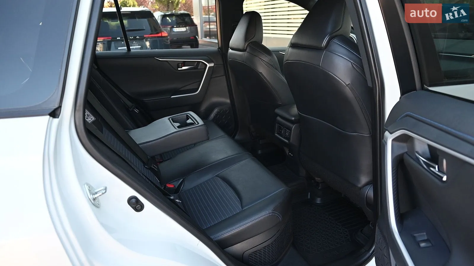2021 Toyota RAV 4 - мініатюра 7