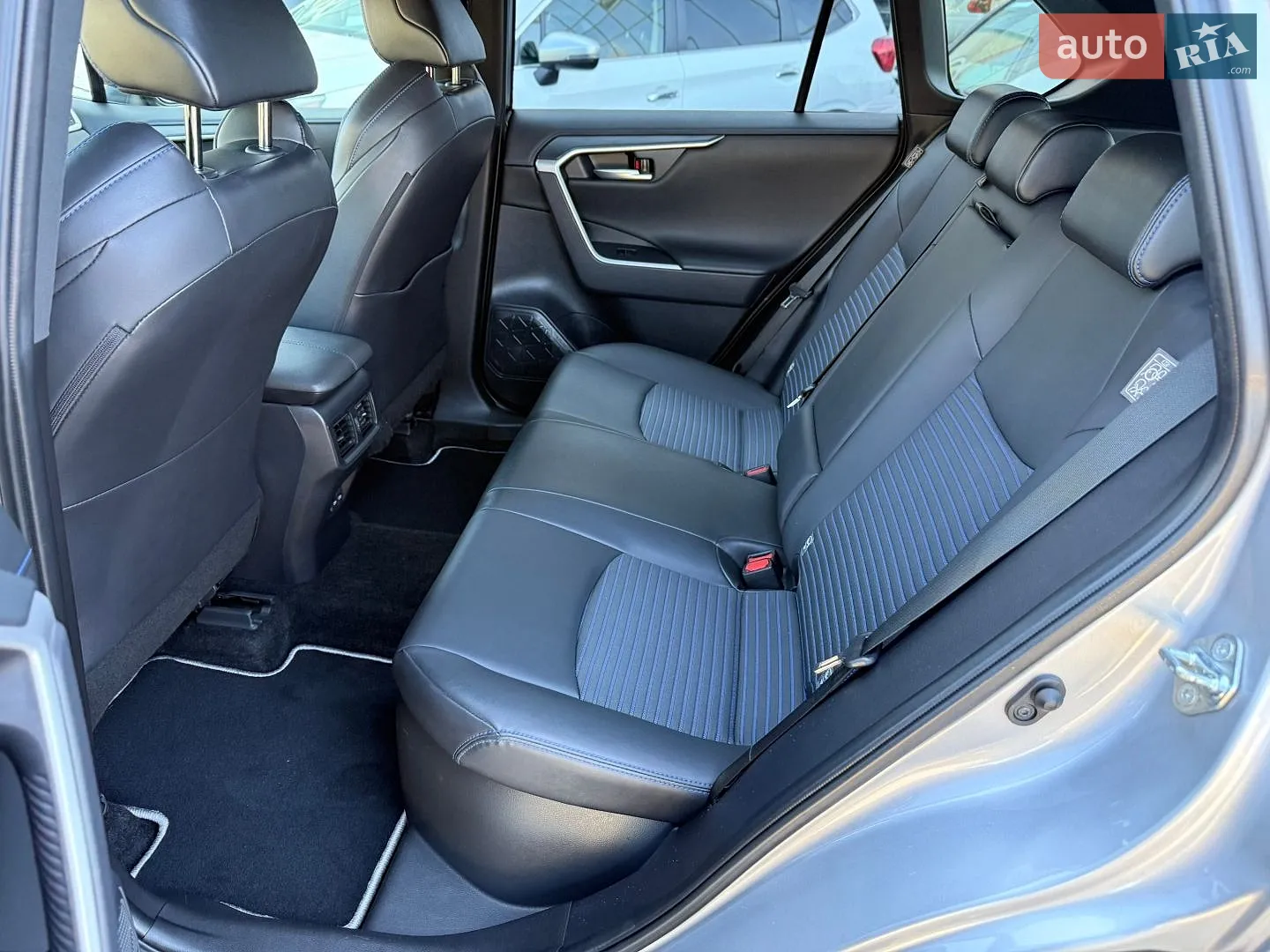 2022 Toyota RAV 4 - мініатюра 45