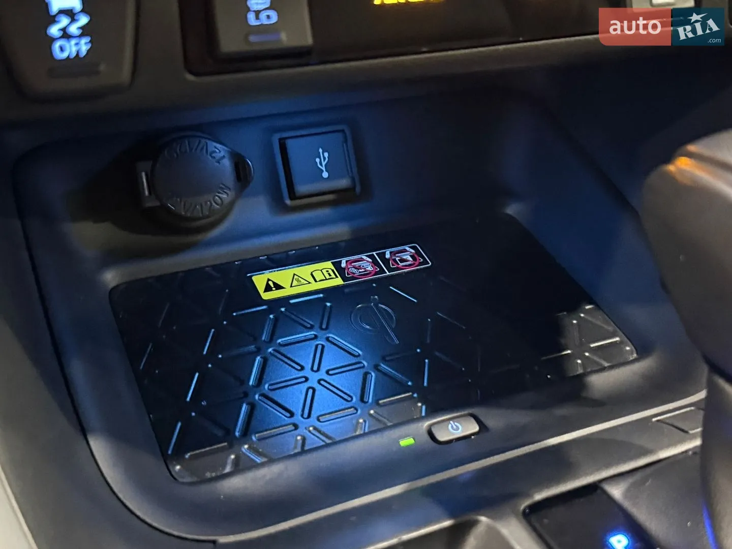 2022 Toyota RAV 4 - мініатюра 137