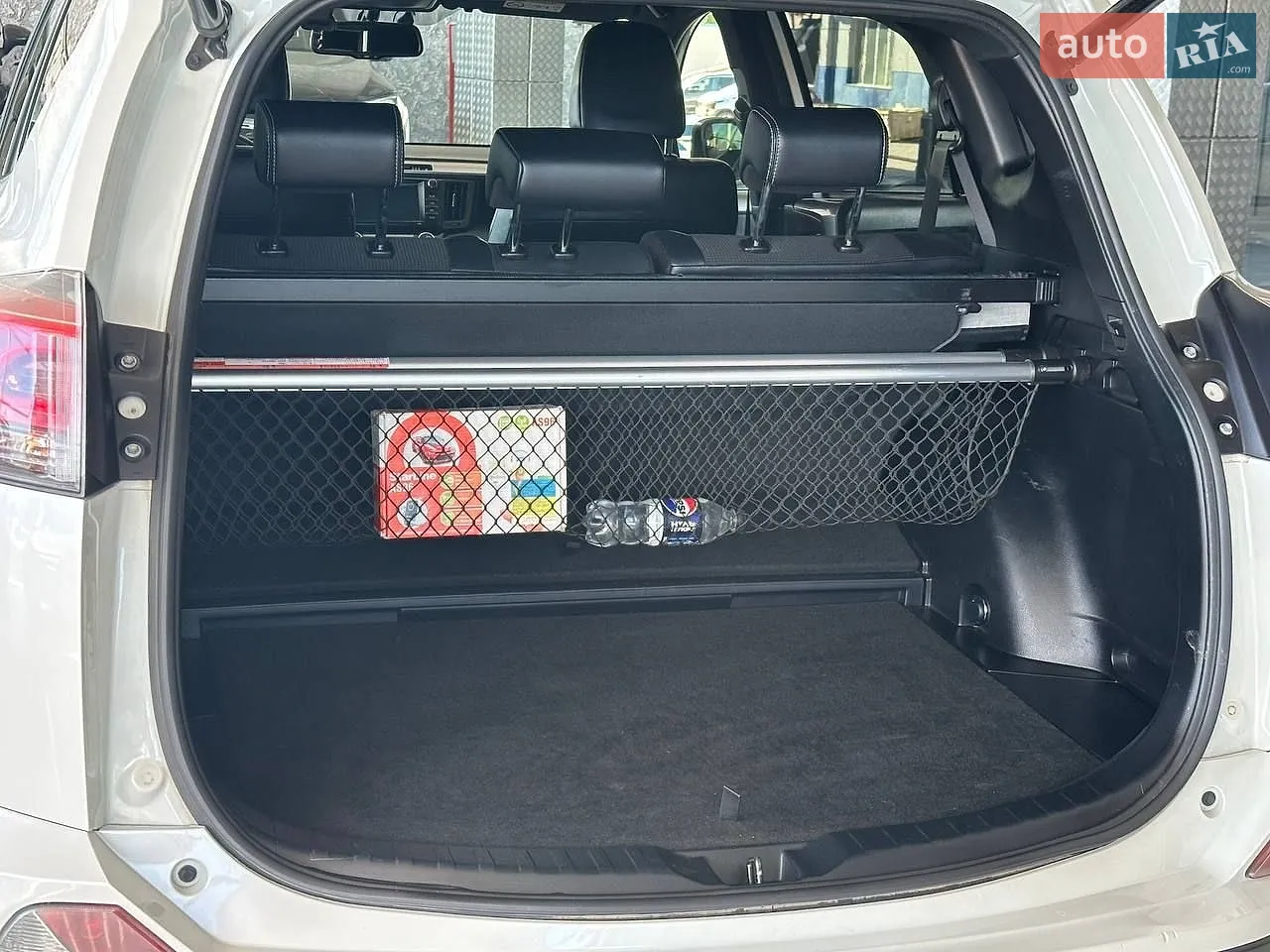 2018 Toyota RAV 4 - мініатюра 14