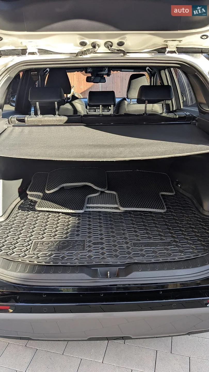 2018 Toyota RAV 4 - мініатюра 39