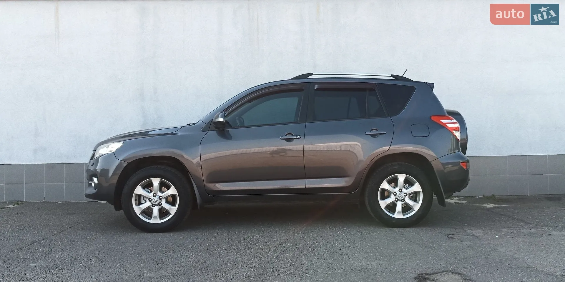 2010 Toyota RAV 4 - мініатюра 5
