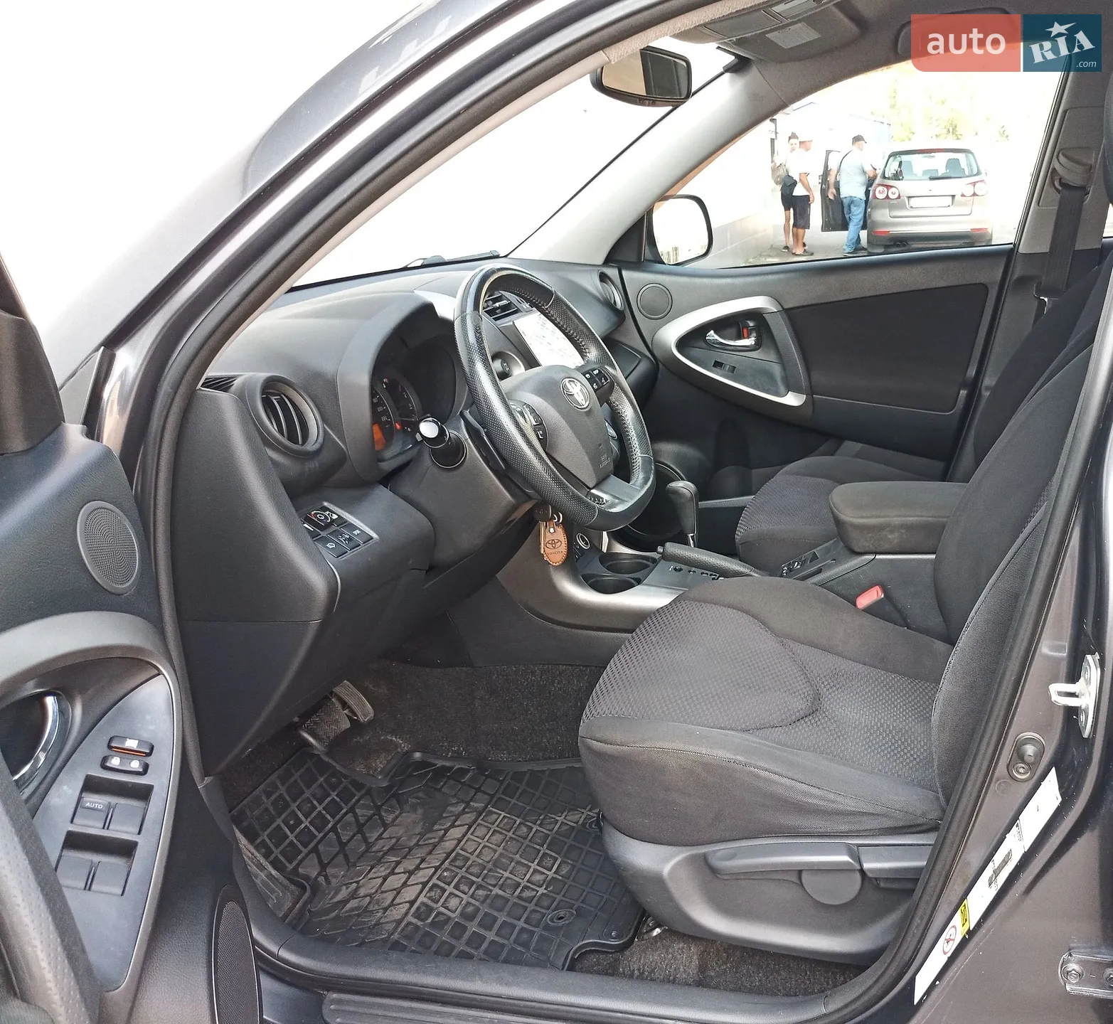 2010 Toyota RAV 4 - мініатюра 11