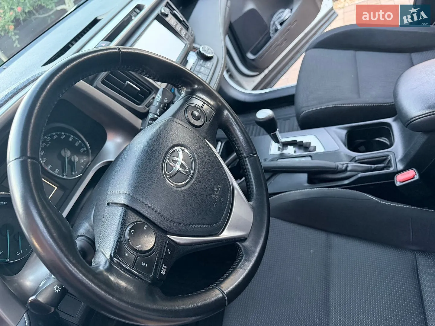 2017 Toyota RAV 4 - мініатюра 21