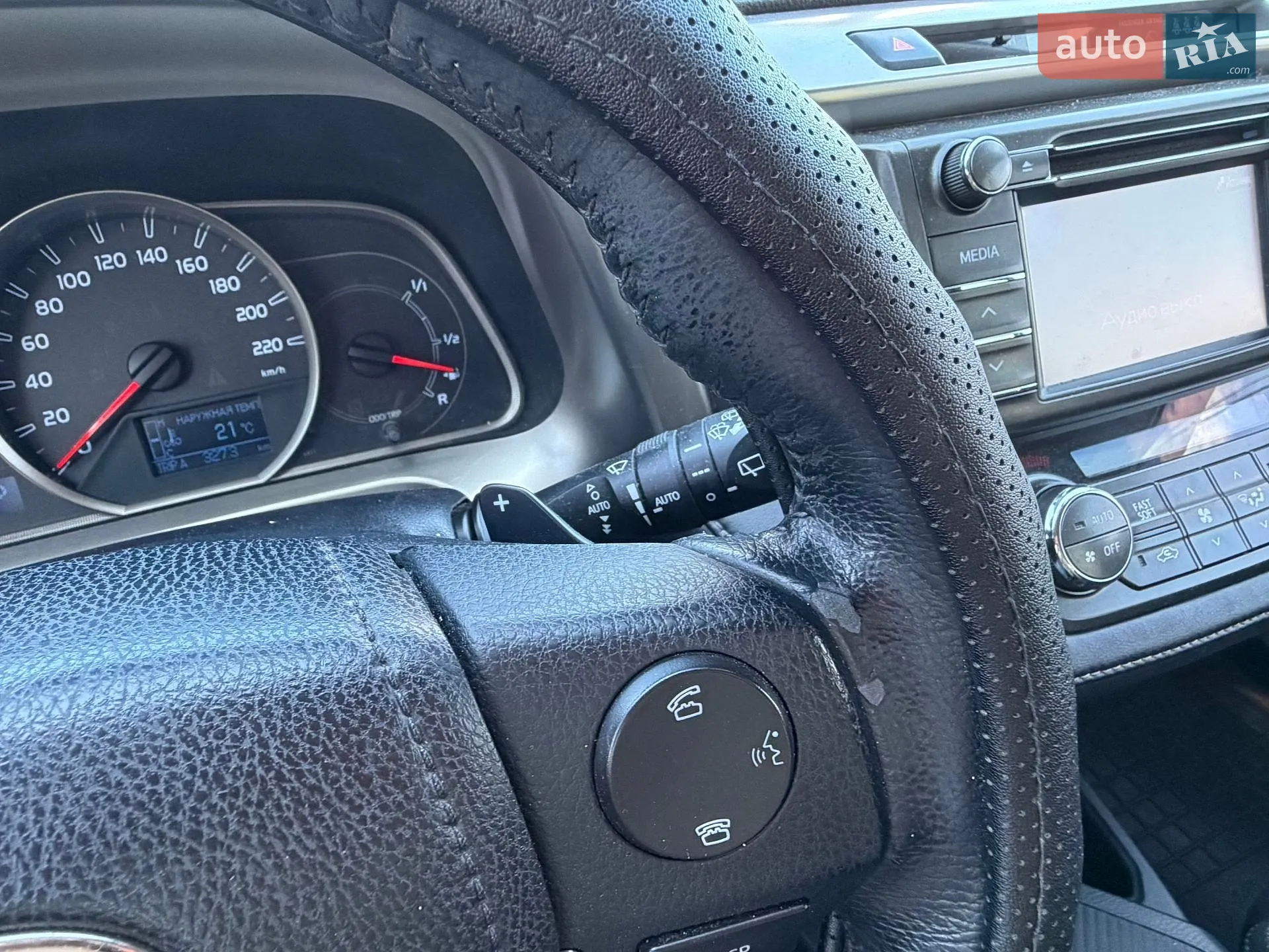 2013 Toyota RAV 4 - мініатюра 19