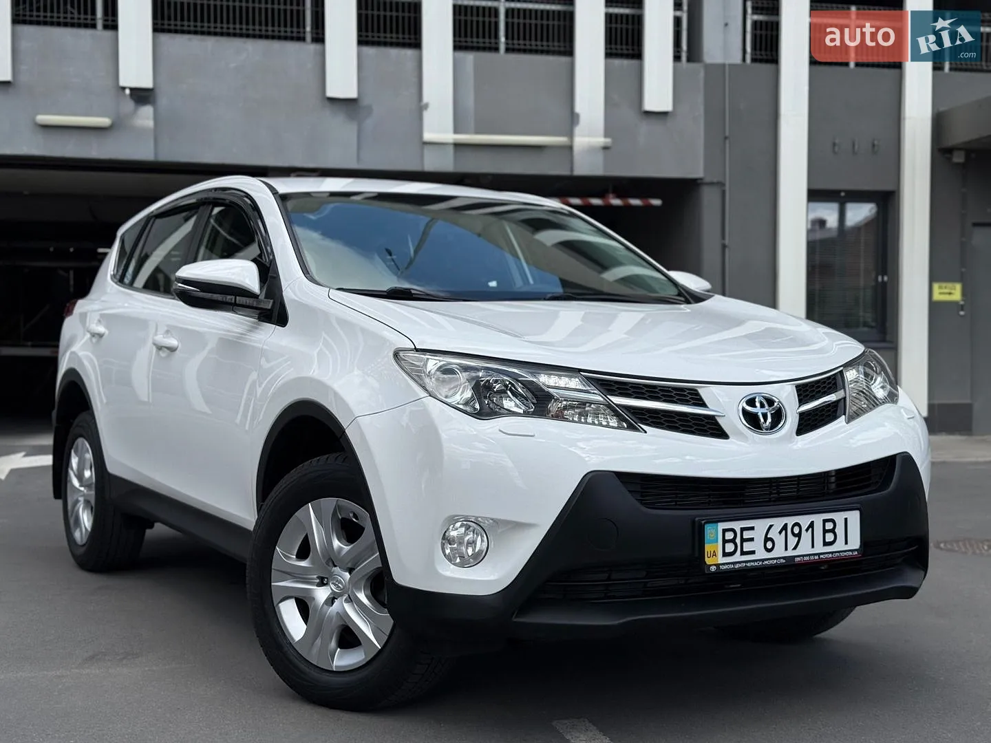 2014 Toyota RAV 4 - мініатюра 3