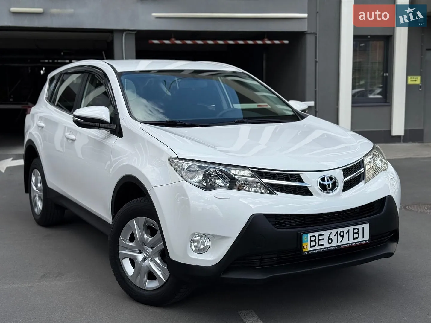 2014 Toyota RAV 4 - мініатюра 5