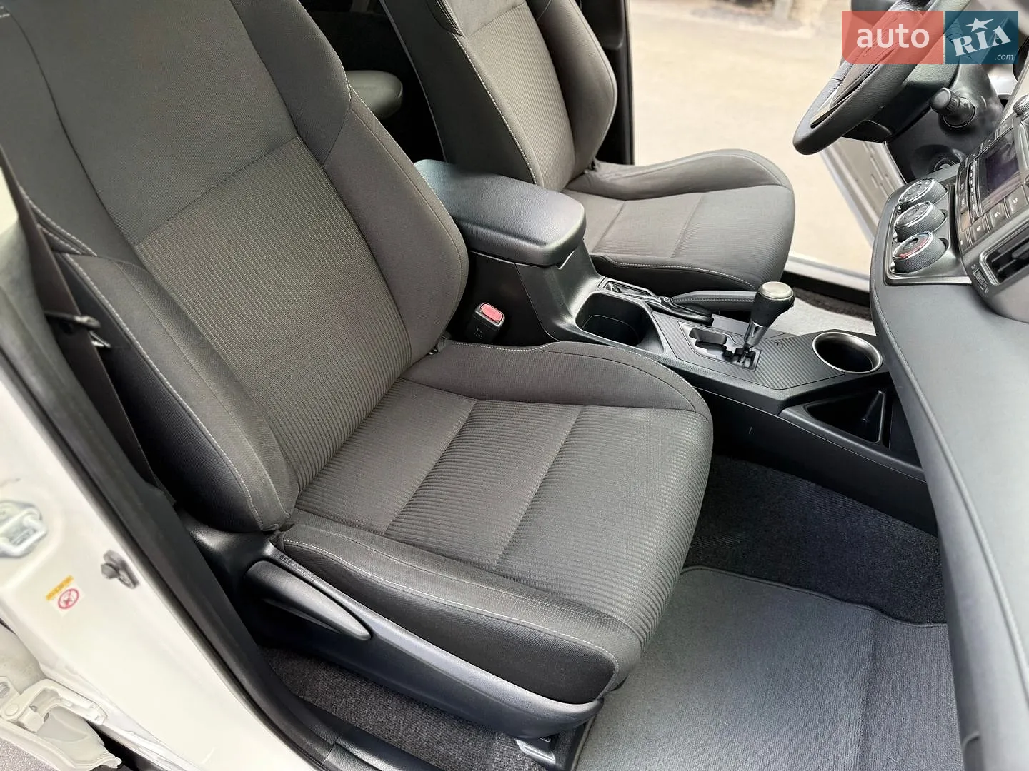 2014 Toyota RAV 4 - мініатюра 41