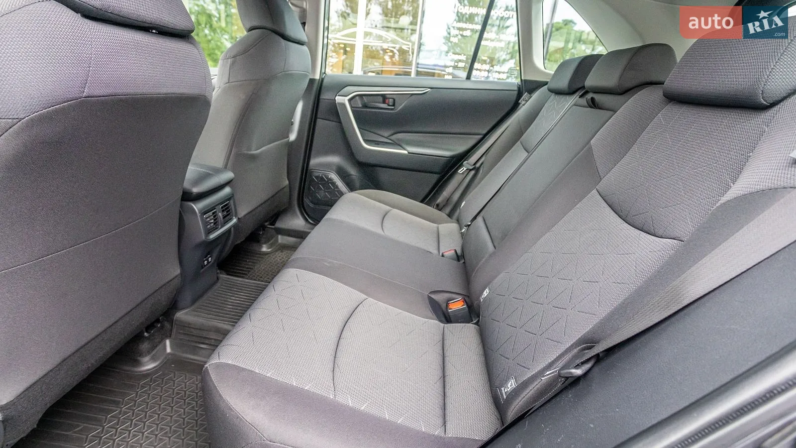 2019 Toyota RAV 4 - мініатюра 13