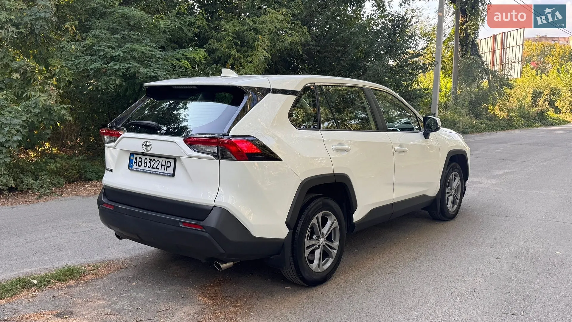 2020 Toyota RAV 4 - мініатюра 8