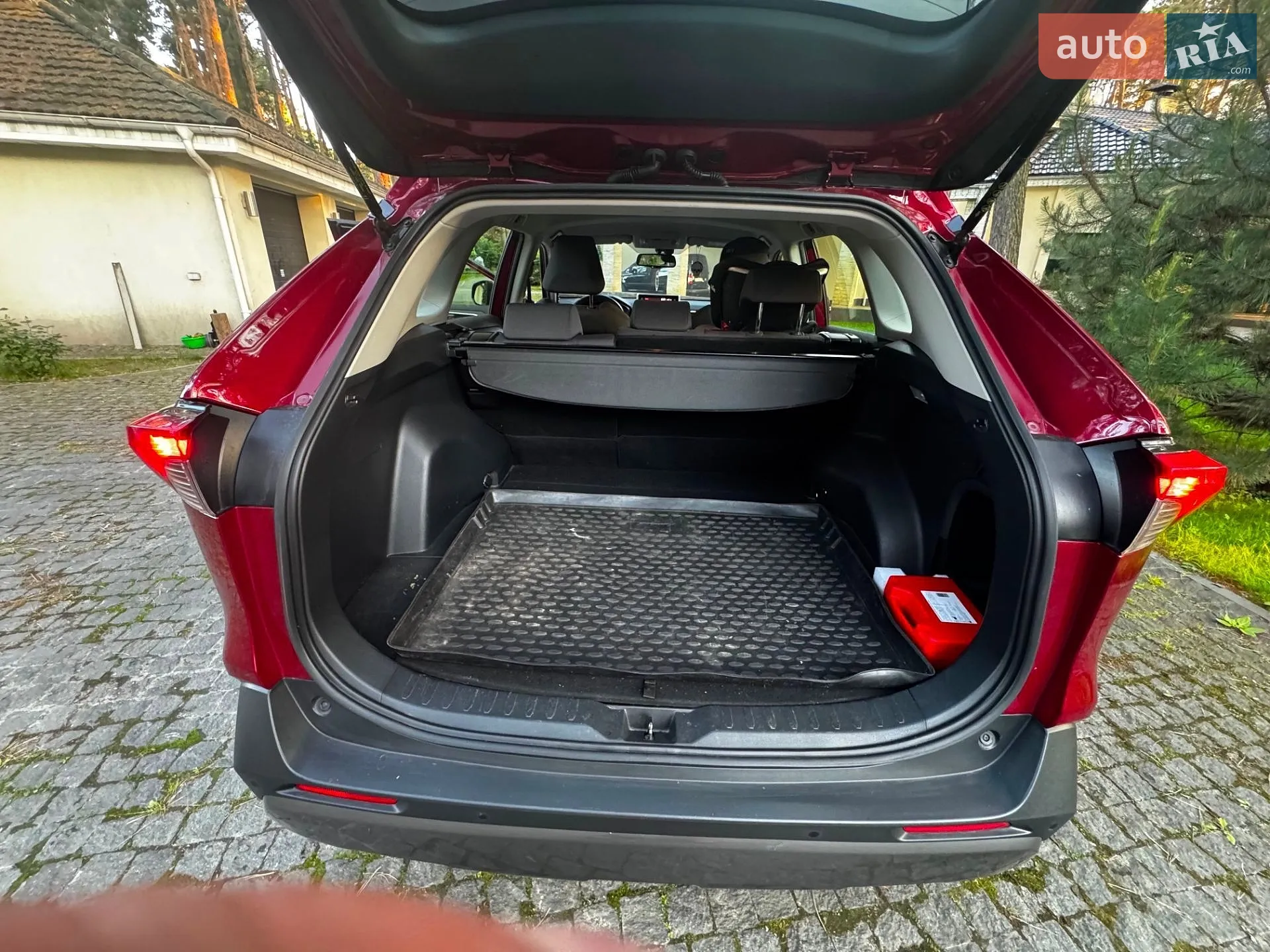 2019 Toyota RAV 4 - мініатюра 9
