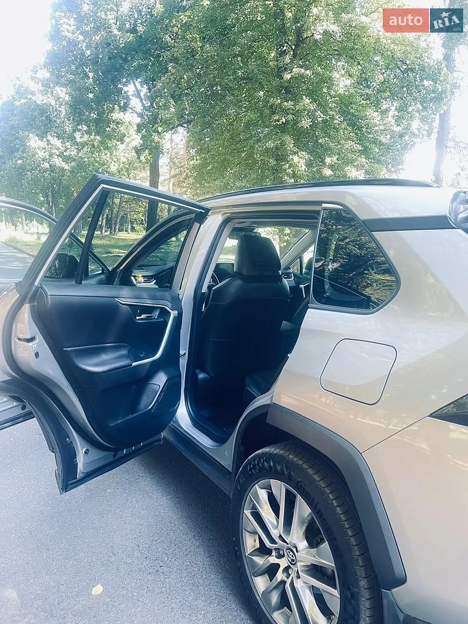 2019 Toyota RAV 4 - мініатюра 10