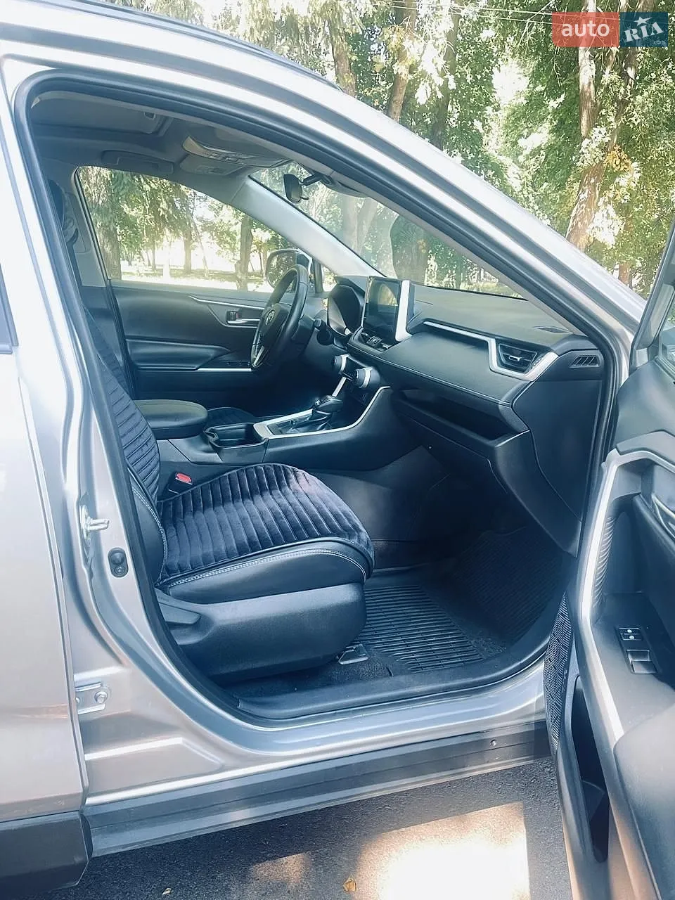 2019 Toyota RAV 4 - мініатюра 13