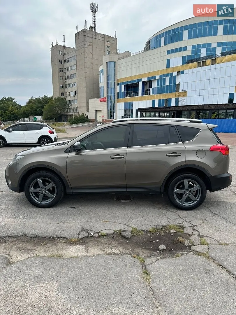 2015 Toyota RAV 4 - мініатюра 3
