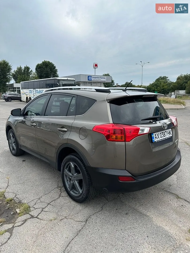2015 Toyota RAV 4 - мініатюра 7