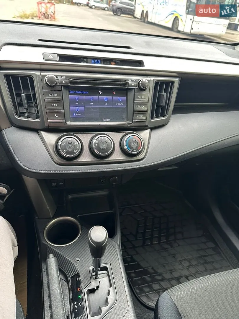 2015 Toyota RAV 4 - мініатюра 11
