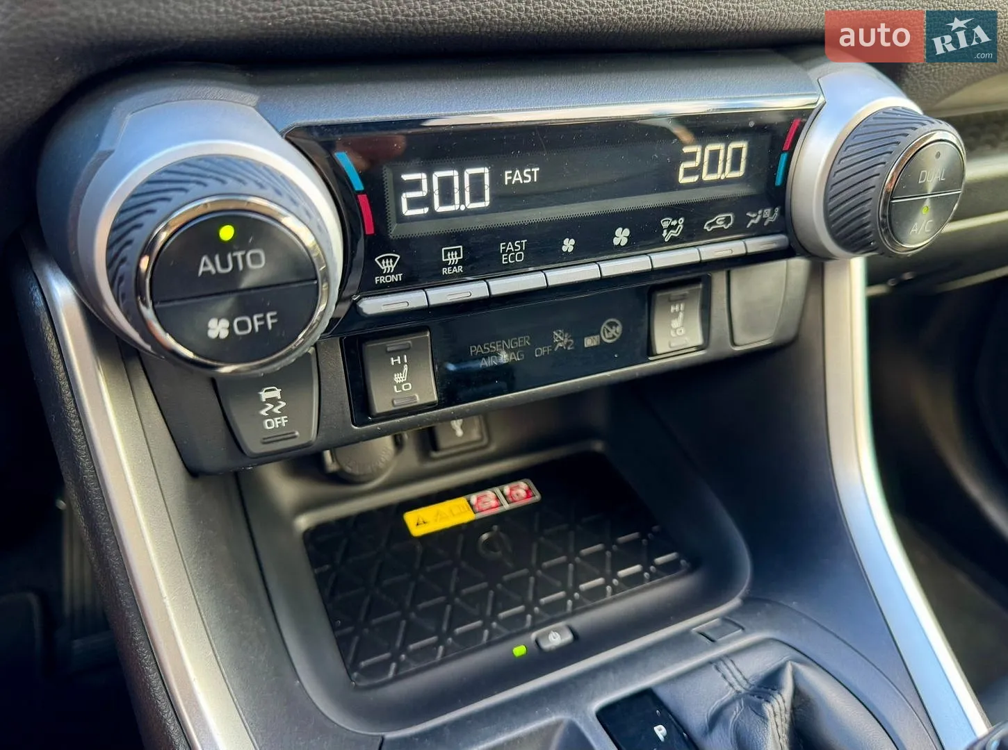 2021 Toyota RAV 4 - мініатюра 26
