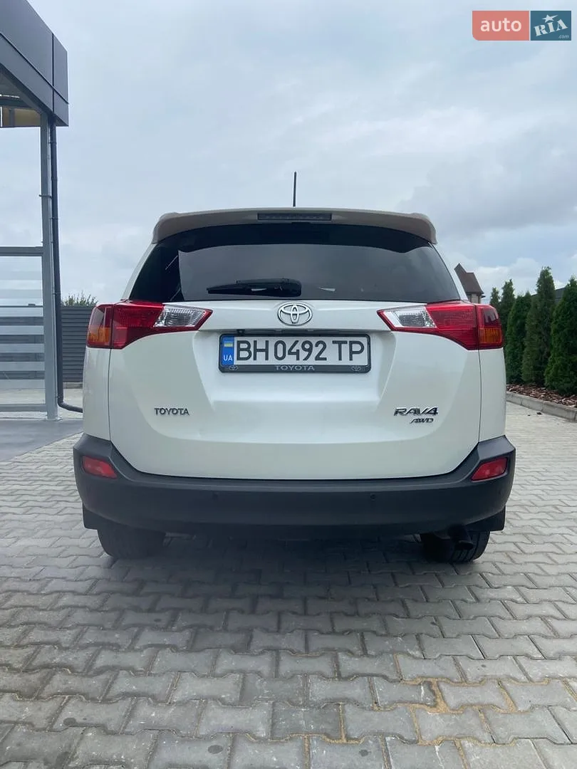 2013 Toyota RAV 4 - мініатюра 4