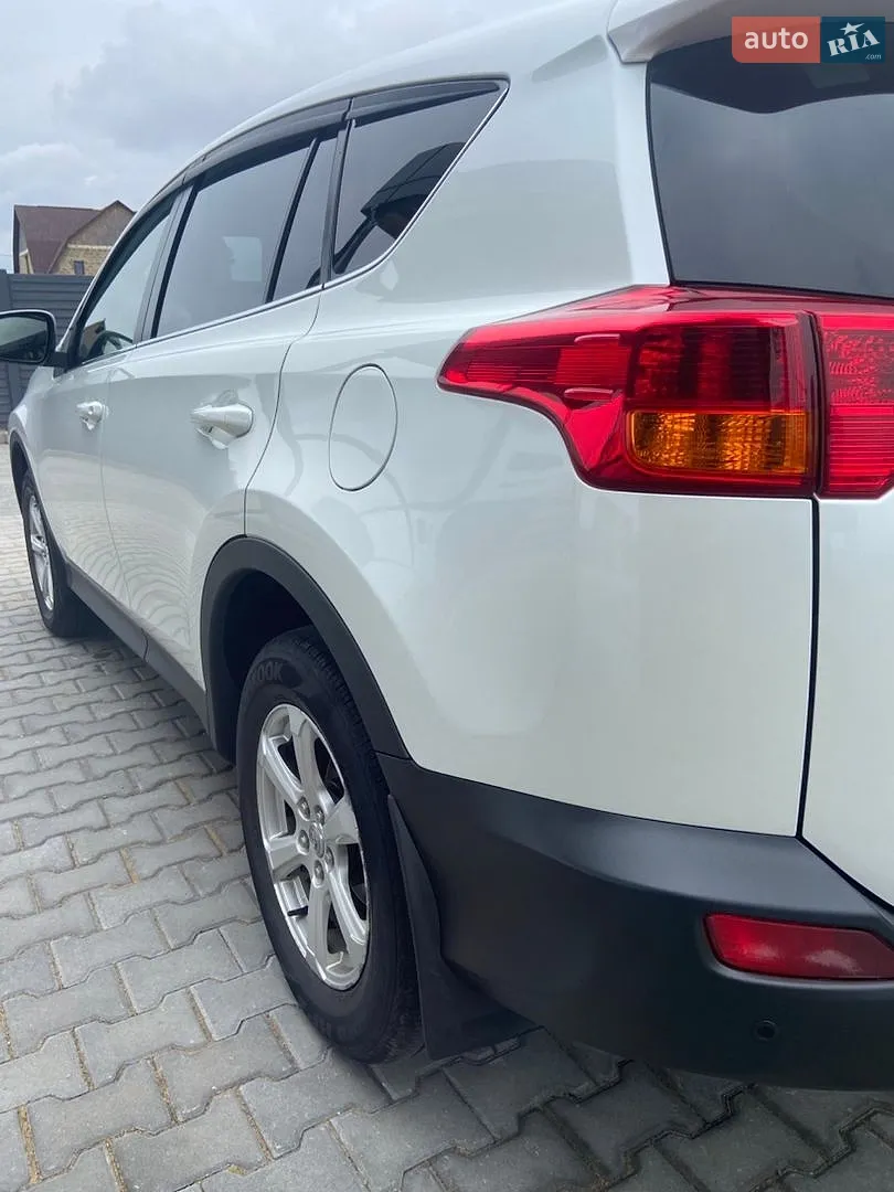2013 Toyota RAV 4 - мініатюра 8