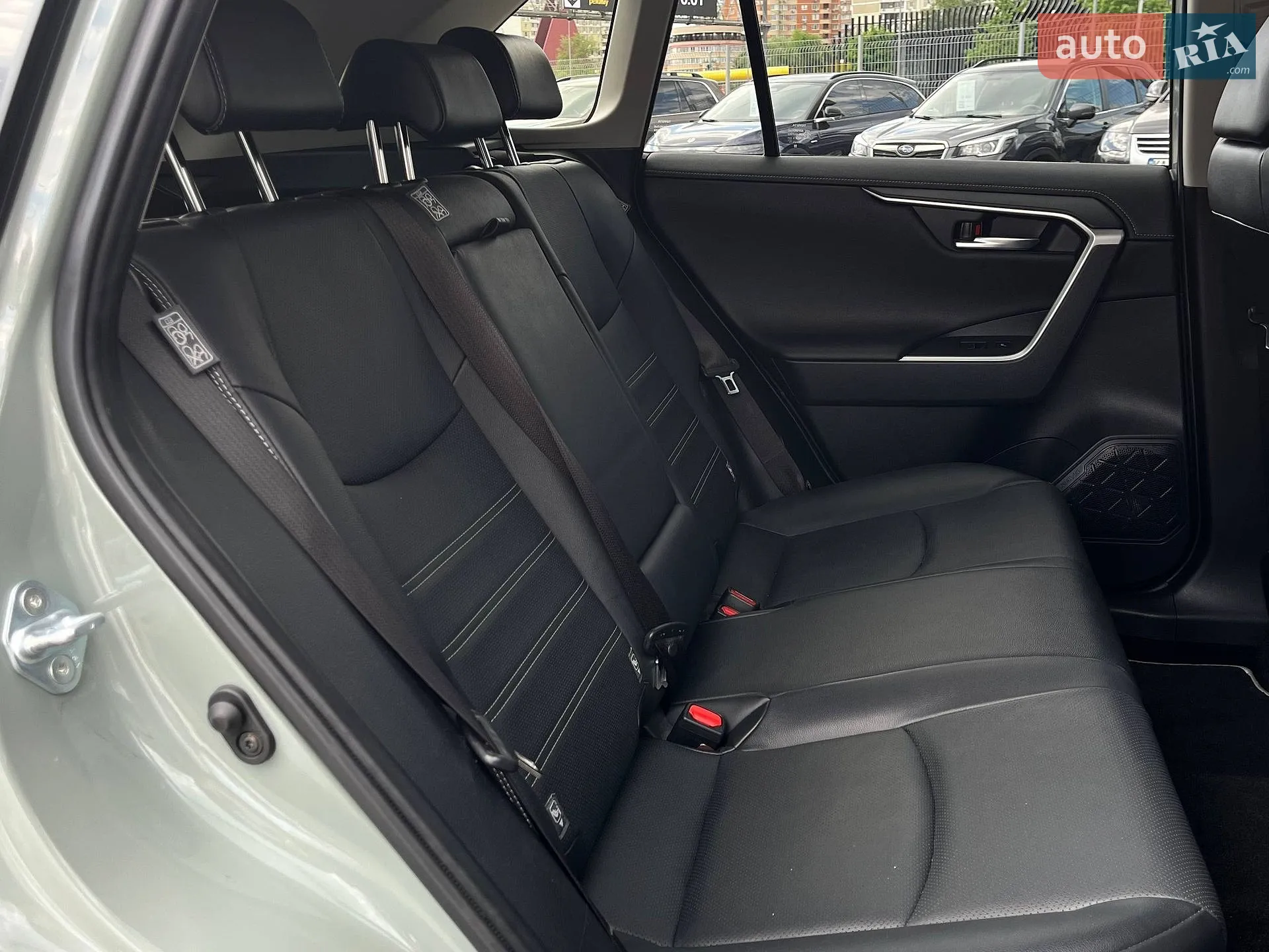 2022 Toyota RAV 4 - мініатюра 12