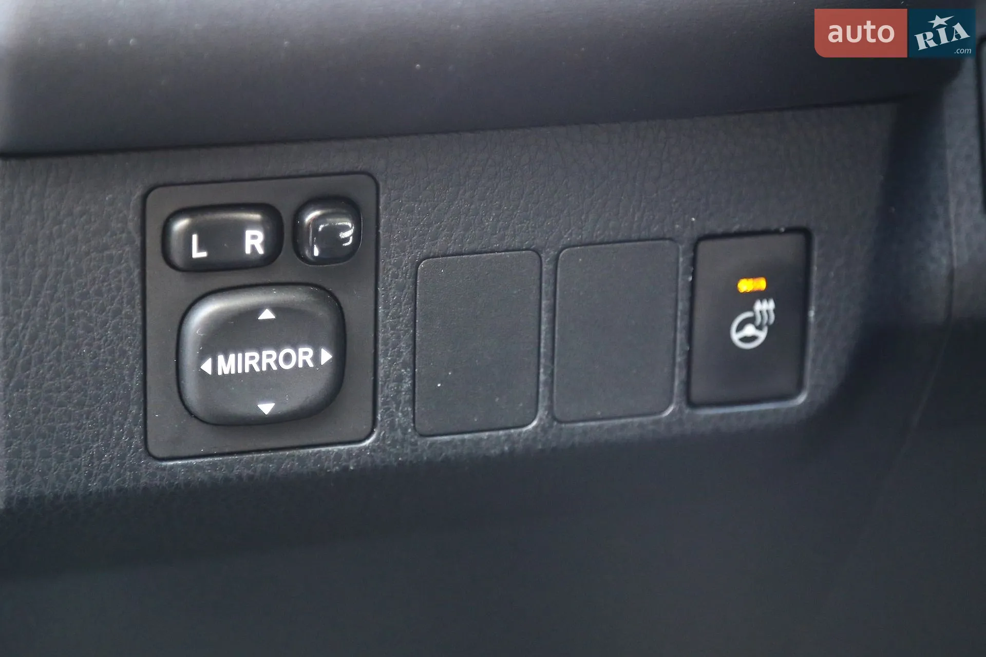 2016 Toyota RAV 4 - мініатюра 28