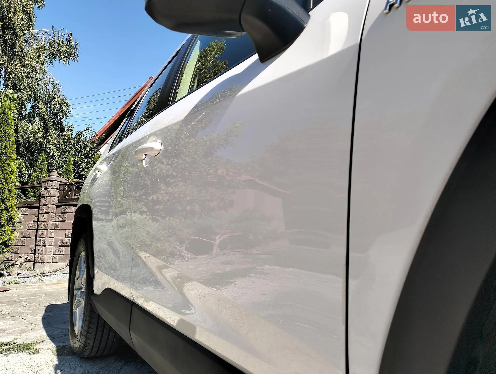 2022 Toyota RAV 4 - мініатюра 7