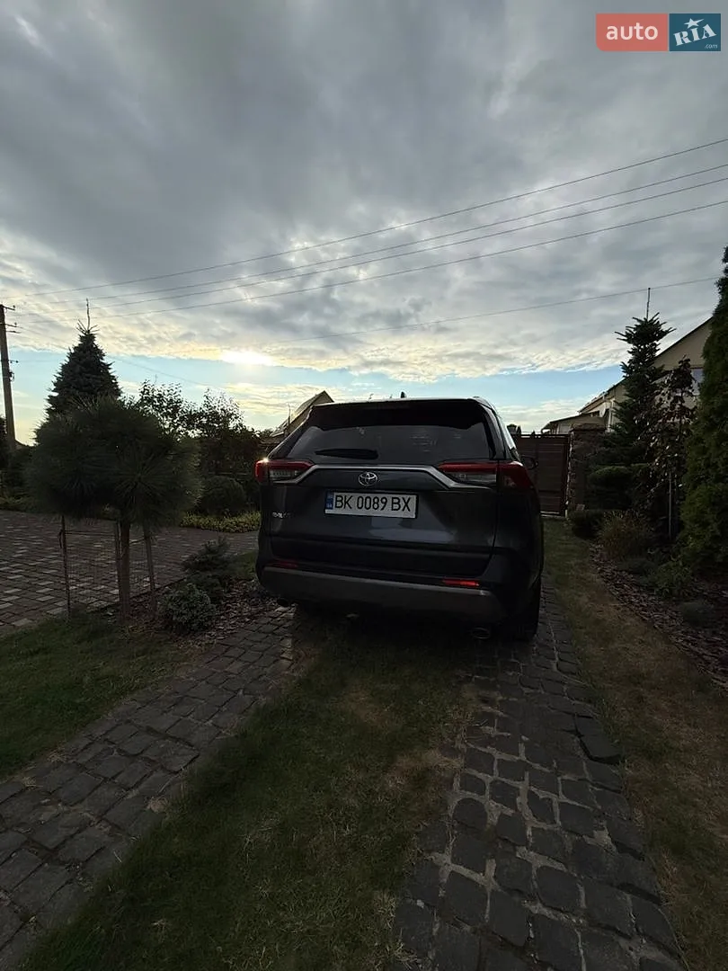2021 Toyota RAV 4 - мініатюра 13