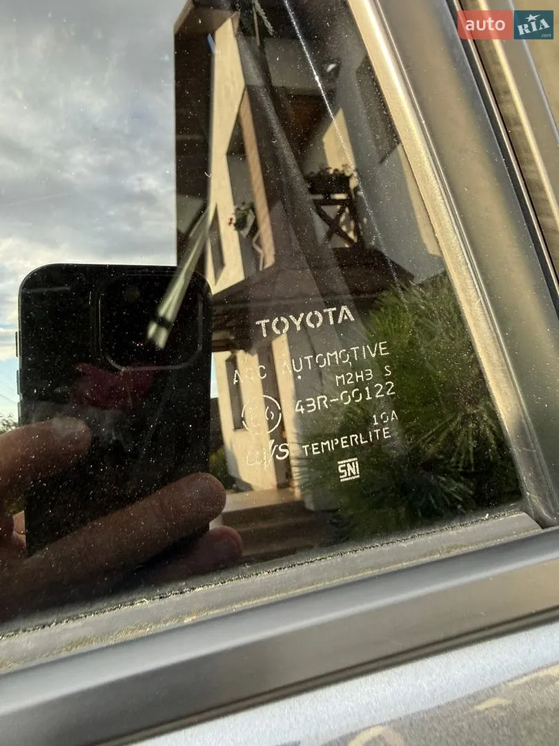 2021 Toyota RAV 4 - мініатюра 6