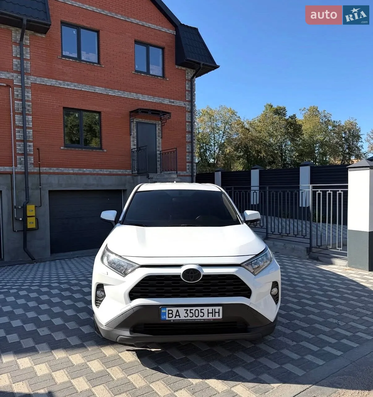 2019 Toyota RAV 4 - мініатюра 8