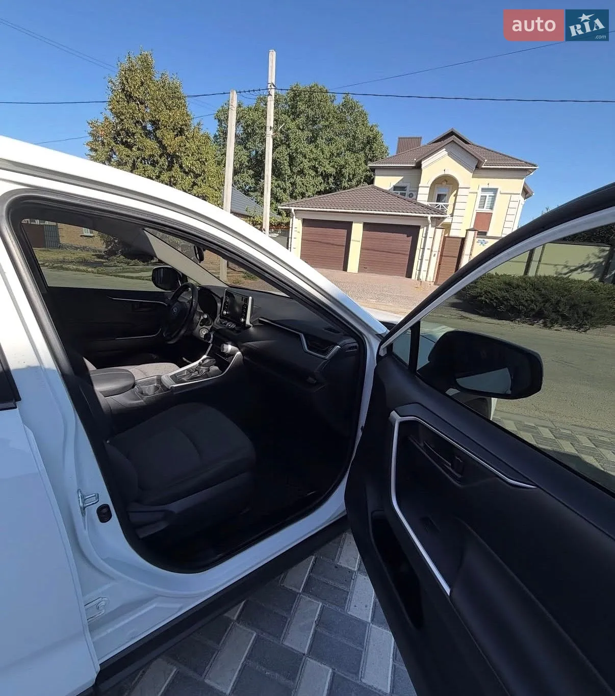 2019 Toyota RAV 4 - мініатюра 11