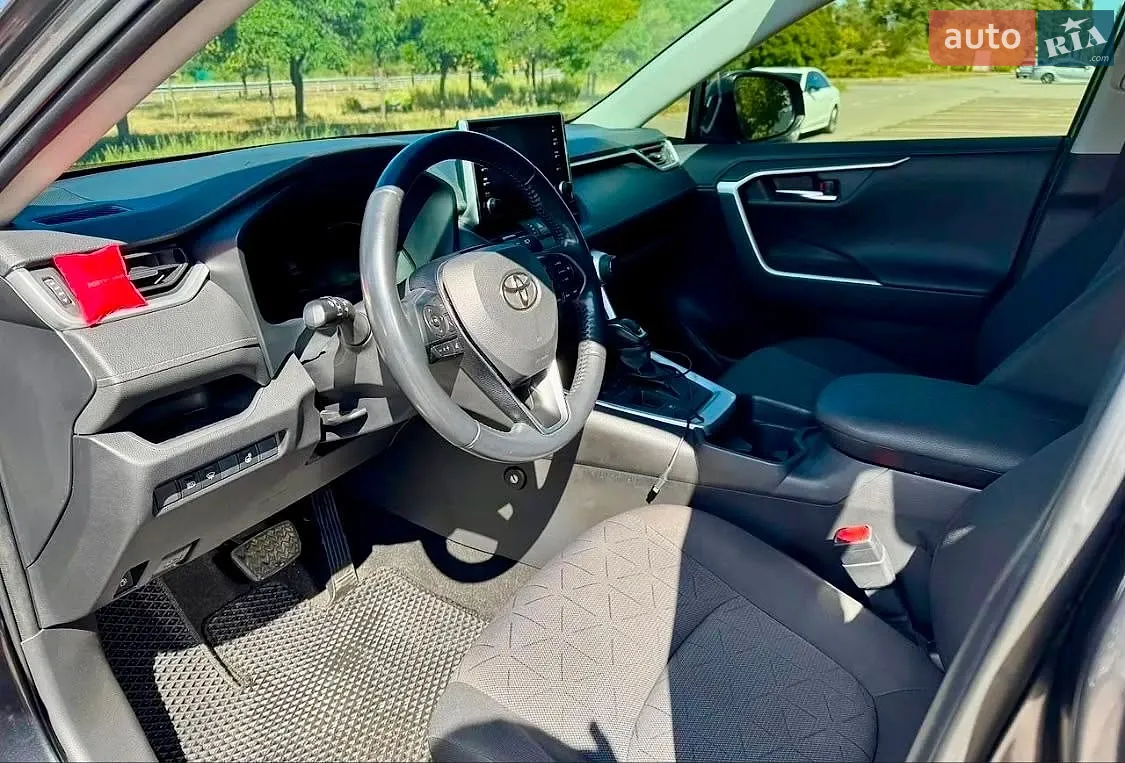2020 Toyota RAV 4 - мініатюра 21