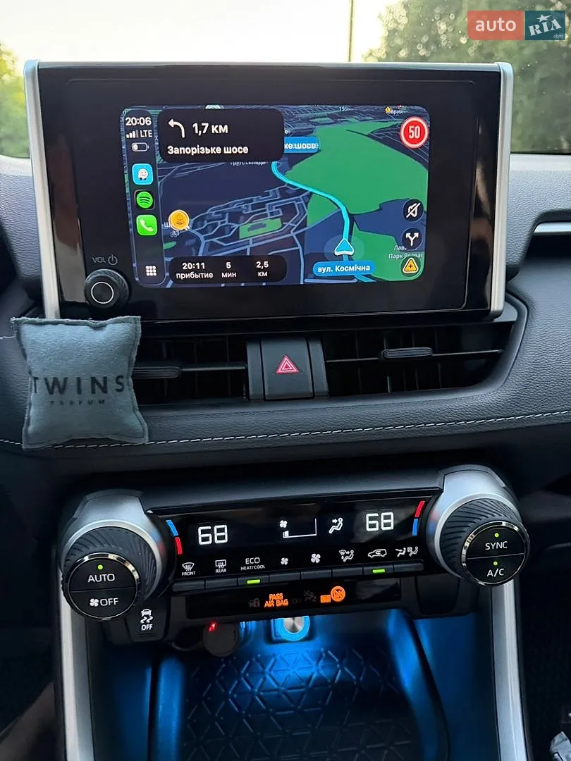 2023 Toyota RAV 4 - мініатюра 24