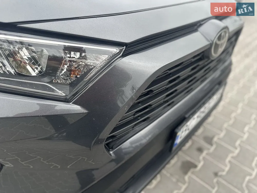 2020 Toyota RAV 4 - мініатюра 8