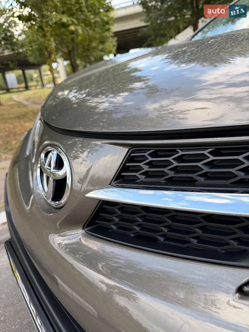 2013 Toyota RAV 4 - мініатюра 17