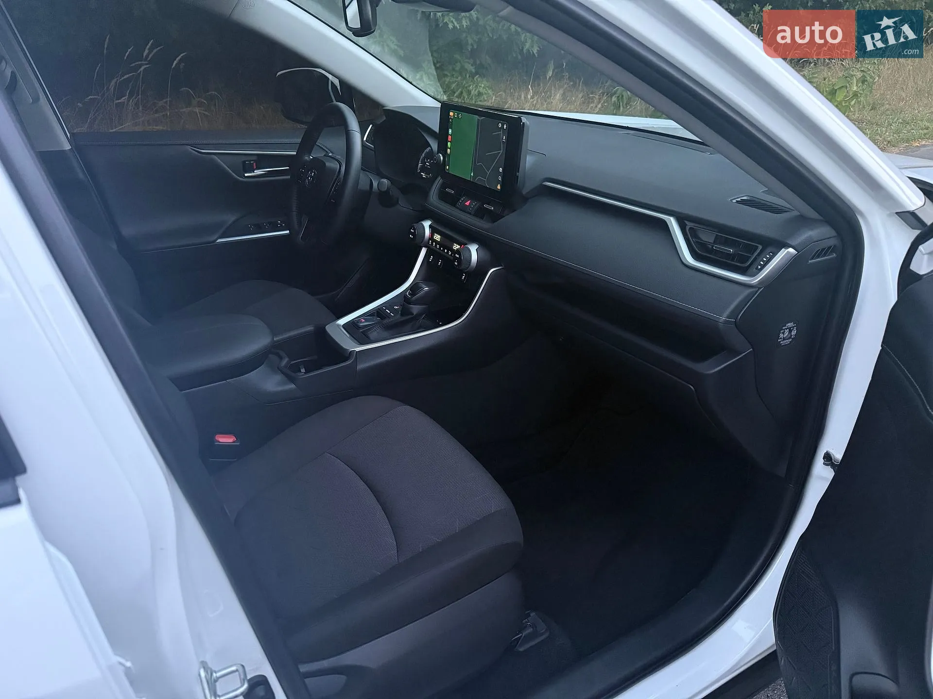 2023 Toyota RAV 4 - мініатюра 9