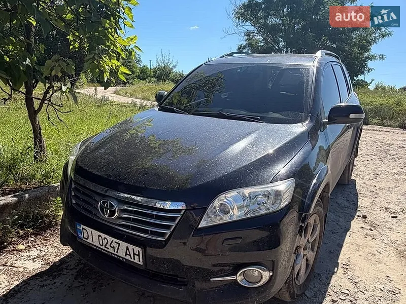 Toyota RAV4 2010