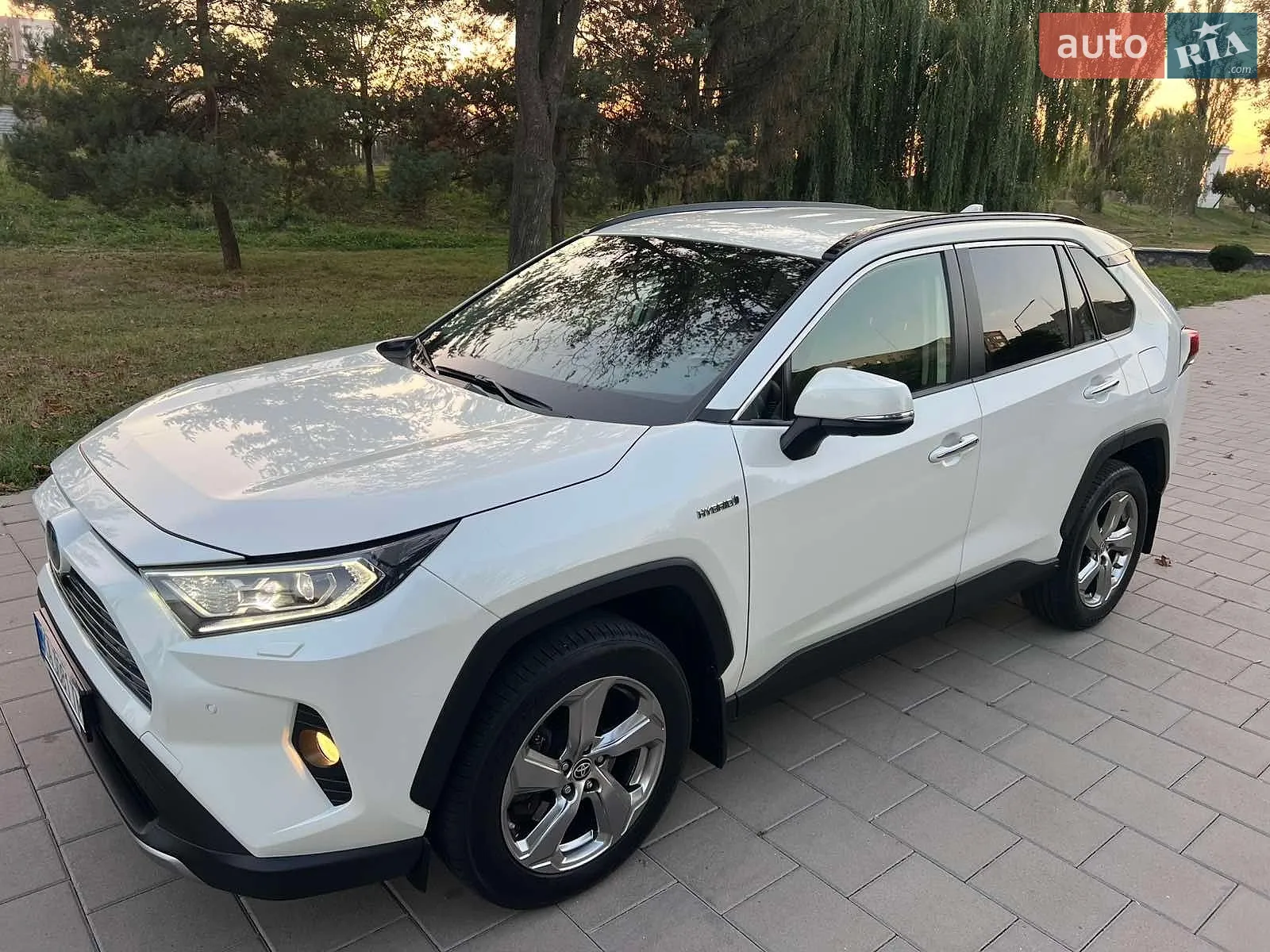 2020 Toyota RAV 4 - мініатюра 27
