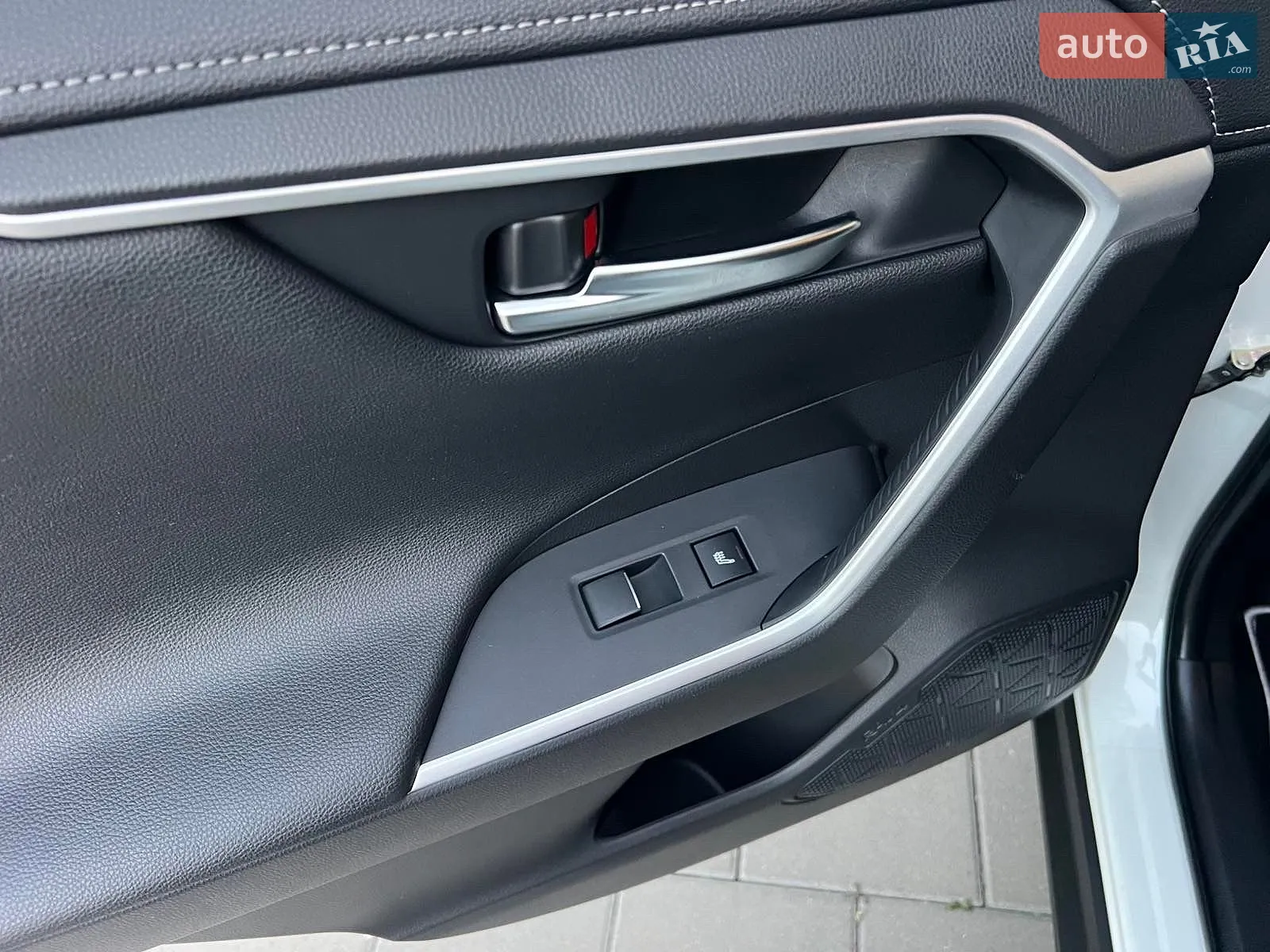 2020 Toyota RAV 4 - мініатюра 58