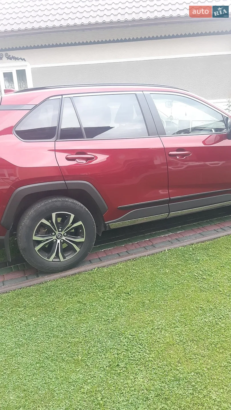 2018 Toyota RAV 4 - фото 1