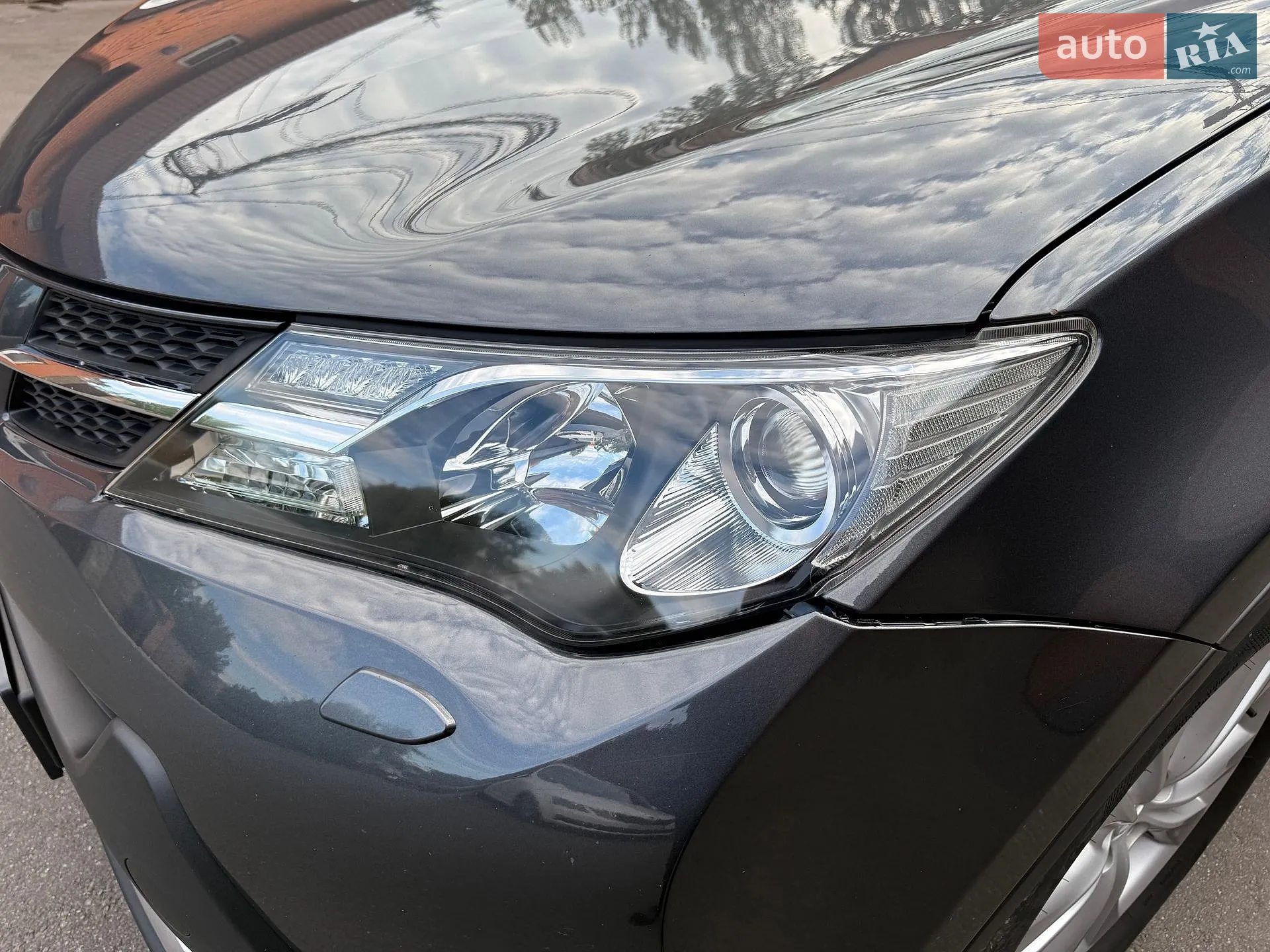 2015 Toyota RAV 4 - мініатюра 11
