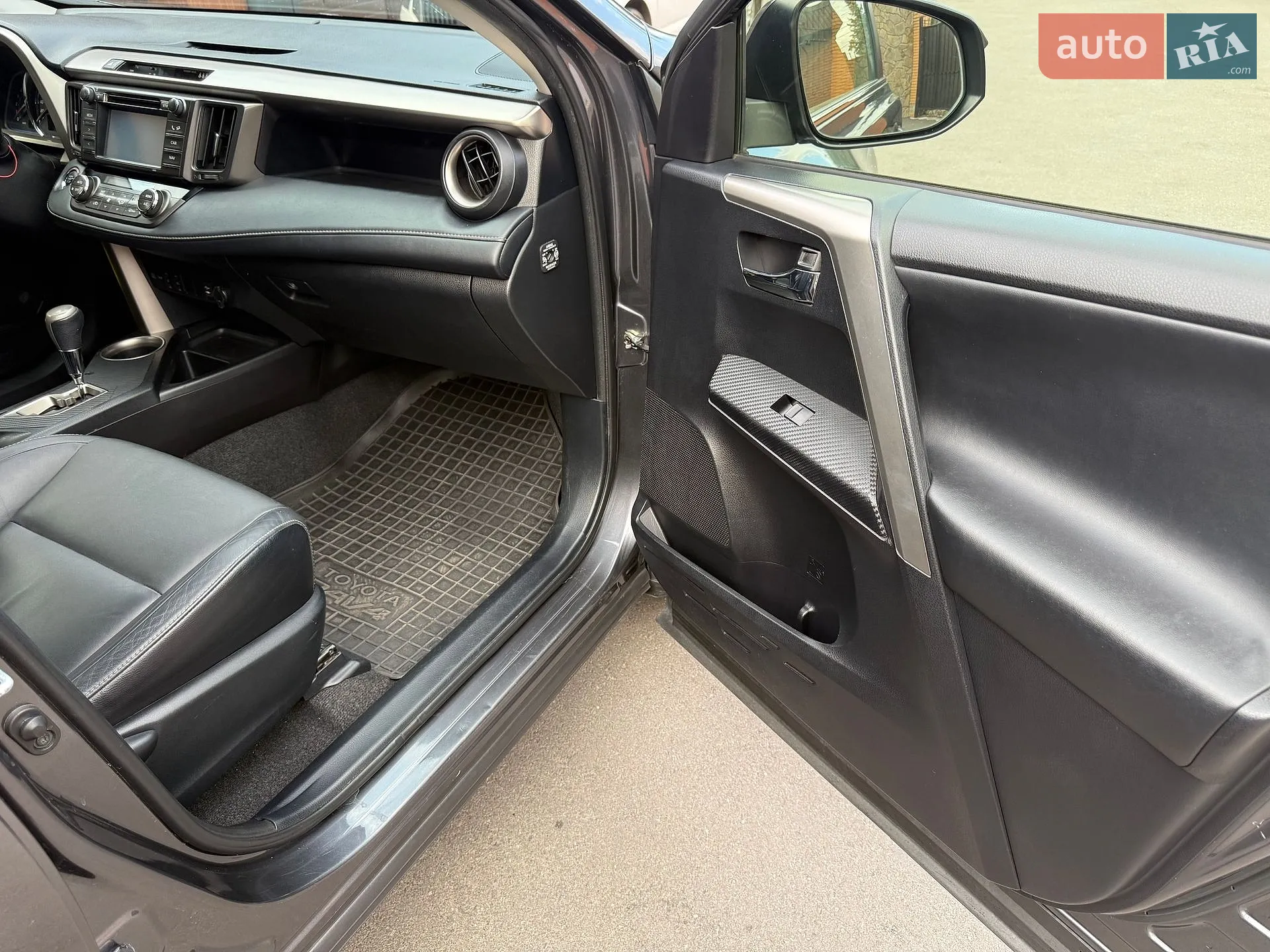2015 Toyota RAV 4 - мініатюра 30