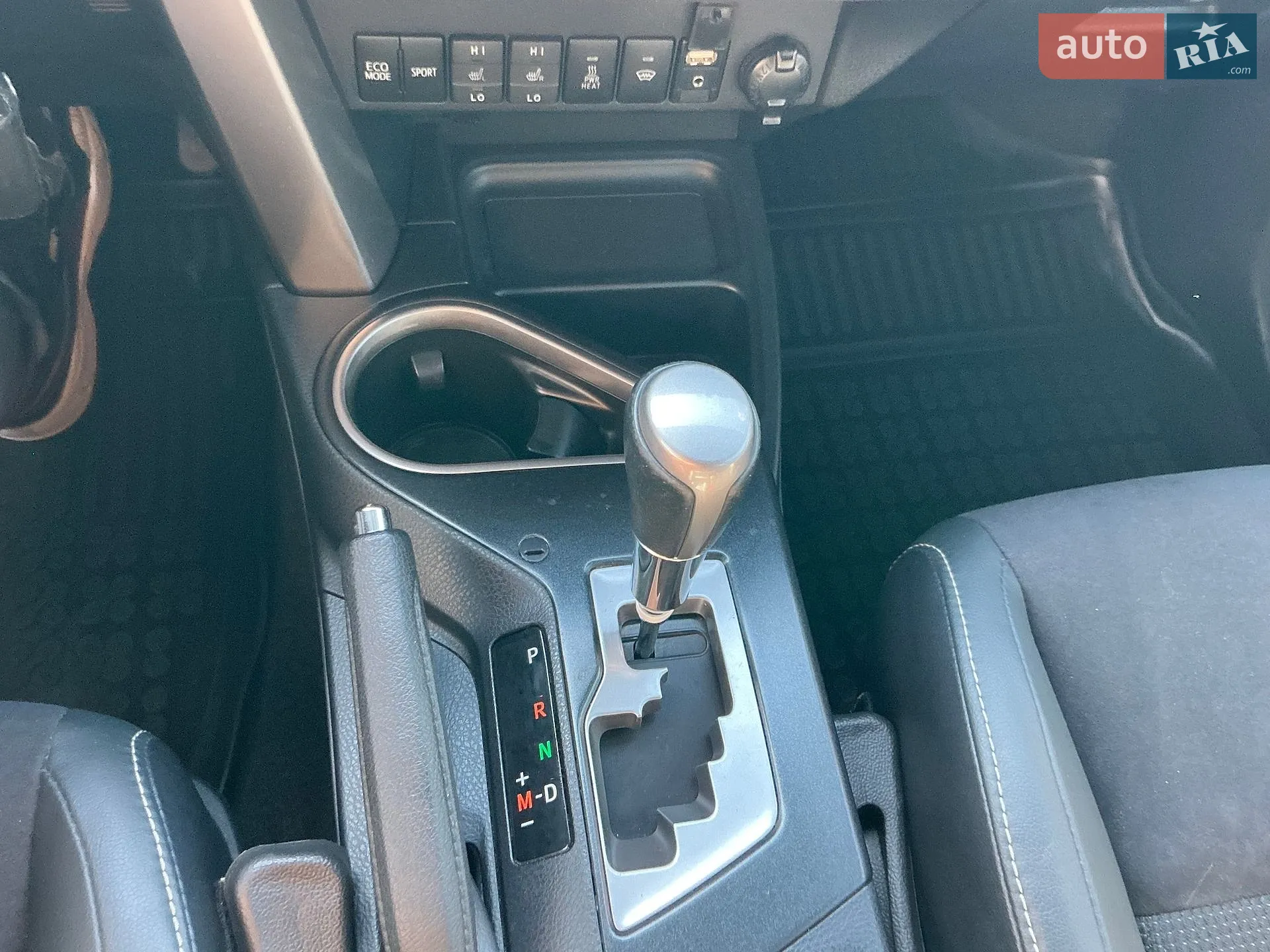 2016 Toyota RAV 4 - мініатюра 24