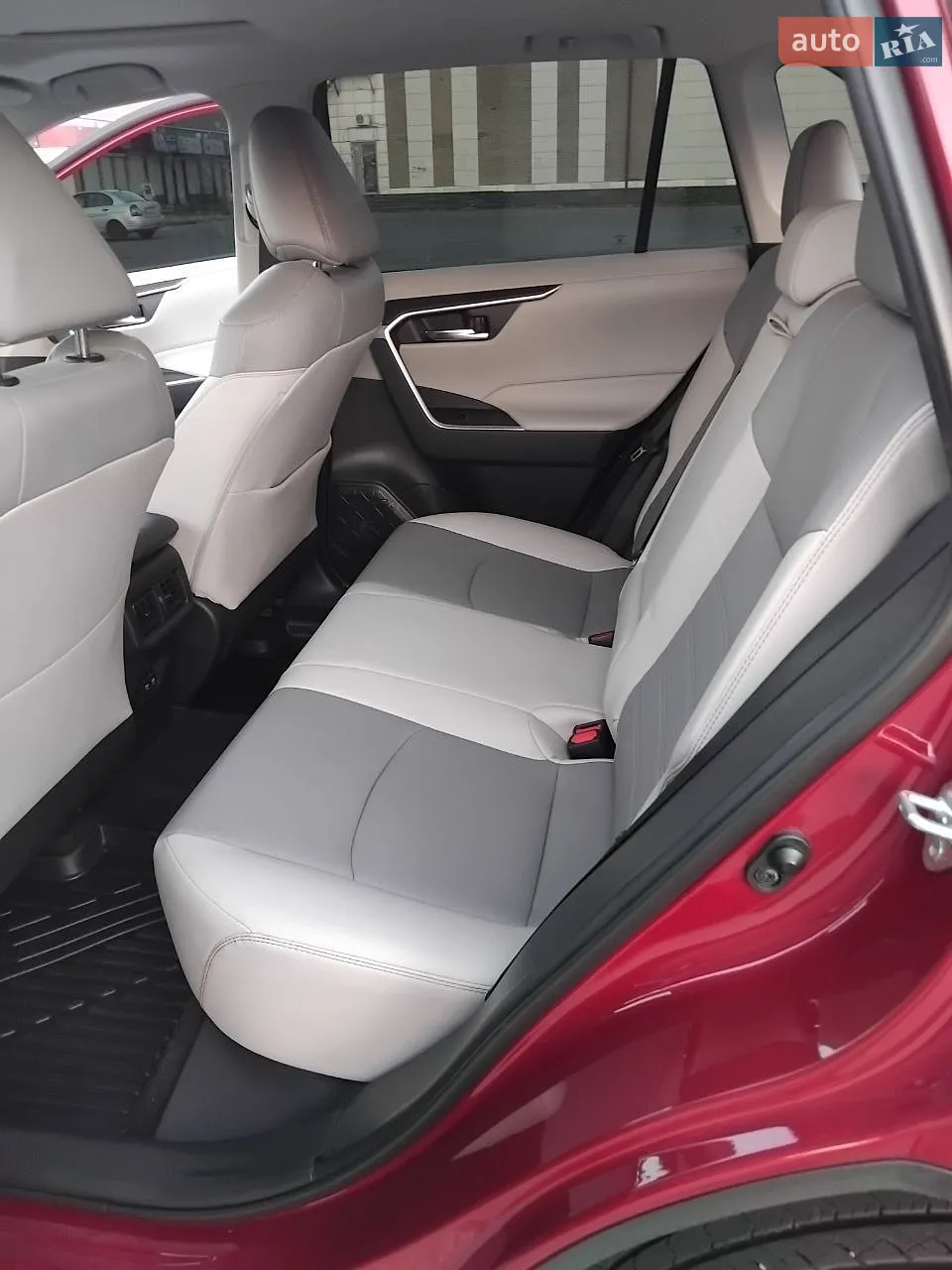 2020 Toyota RAV 4 - мініатюра 10