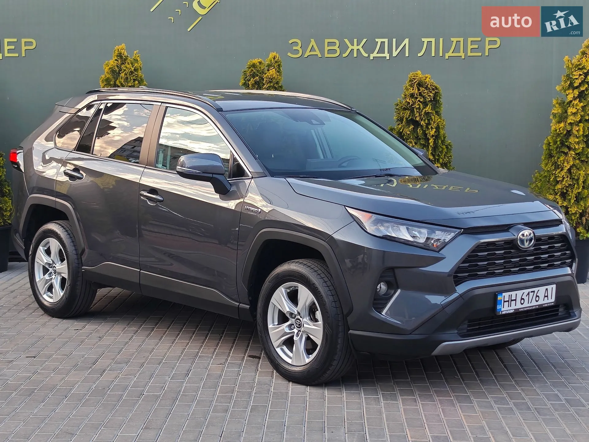 2020 Toyota RAV 4 - мініатюра 10