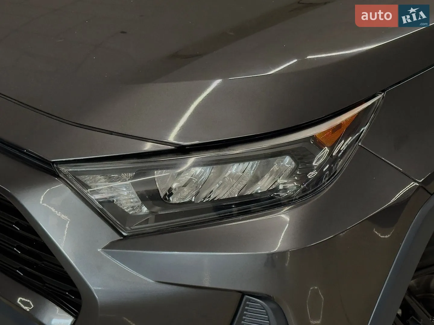 2019 Toyota RAV 4 - мініатюра 3