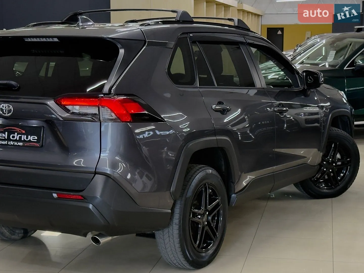 2019 Toyota RAV 4 - мініатюра 12