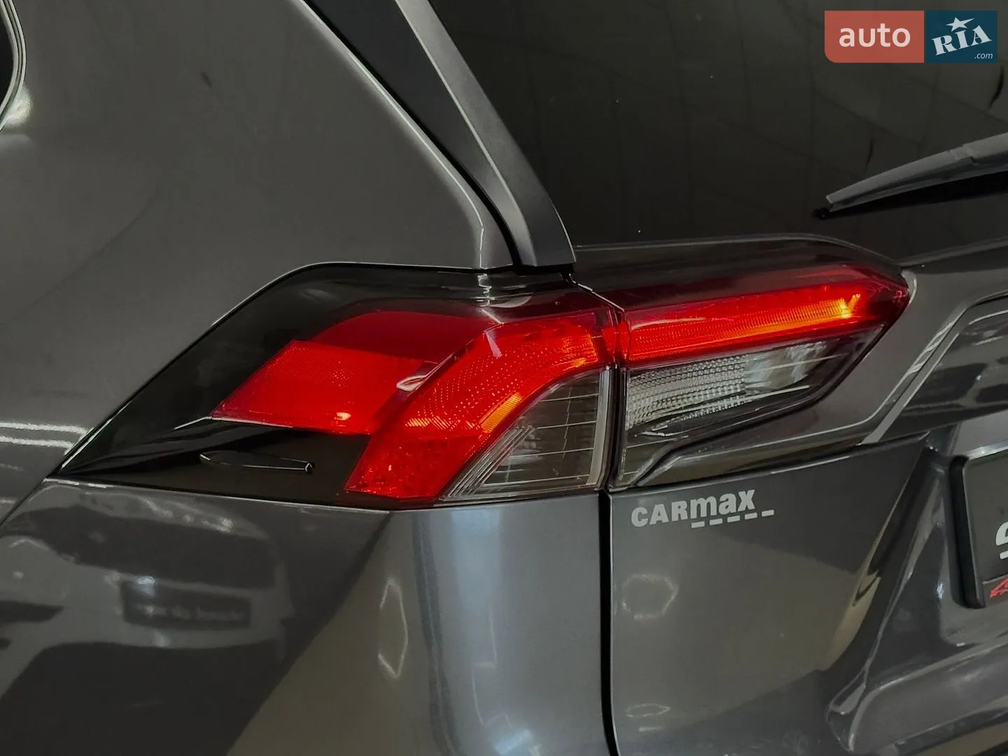 2019 Toyota RAV 4 - мініатюра 19