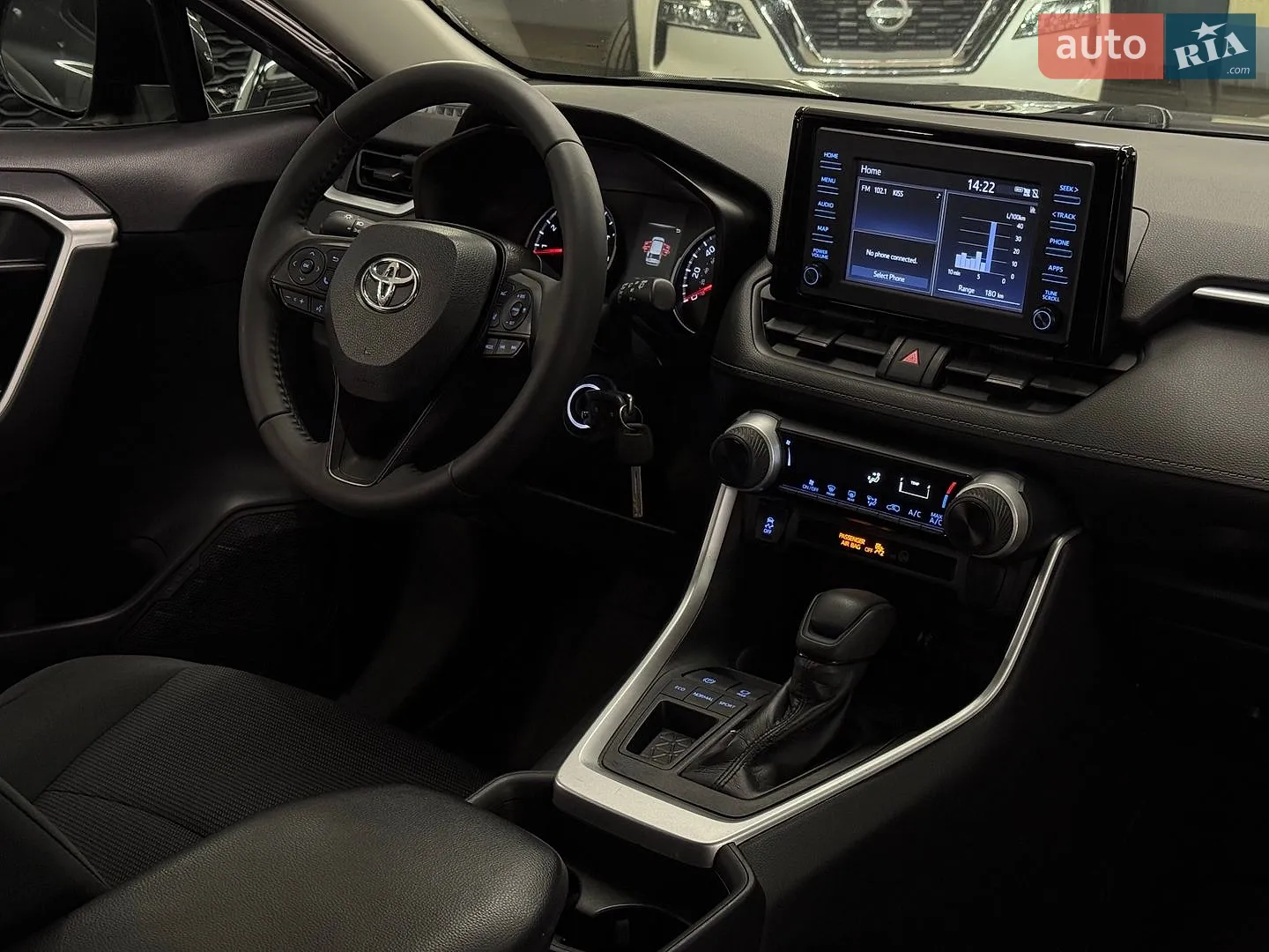 2019 Toyota RAV 4 - мініатюра 30